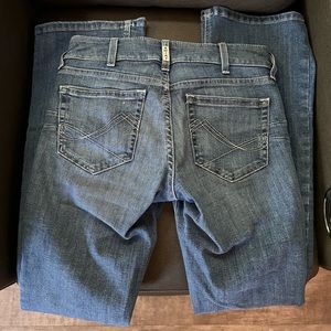 Ariat bootcut 28R